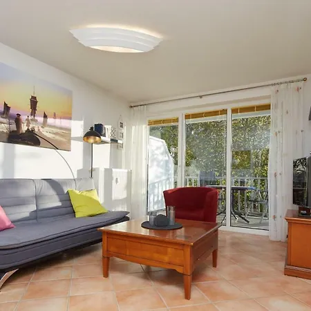 Ferienwohnung 4 Strandstrasse 8 Mit Balkon Daire Sellin (Rugen)